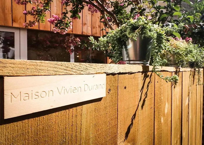 Vivien Durand - Boutique Au Coeur De 3* Bordeaux